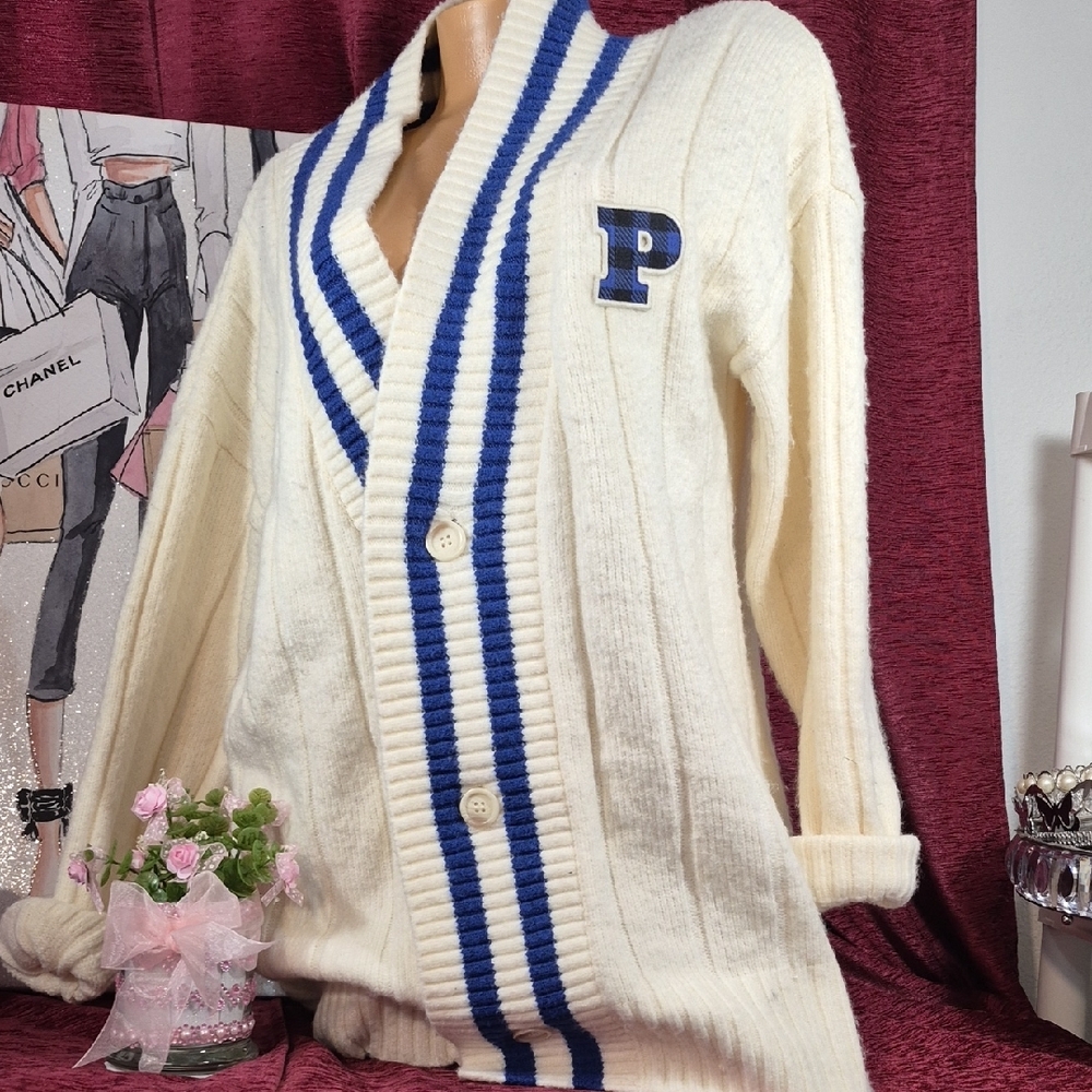 VICTORIA'S SECRET Cream Cable-Knit Cardigan with Blue Stripe and 'P' Patch NWT - Picture 3 of 7